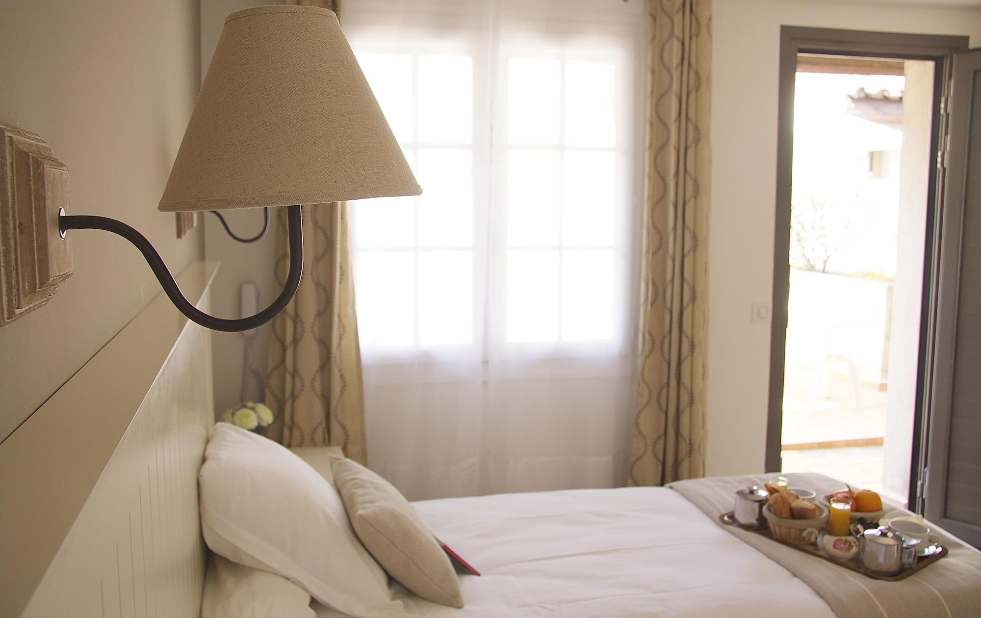 Hotel Le Concorde Aix-en-Provence Zimmer foto