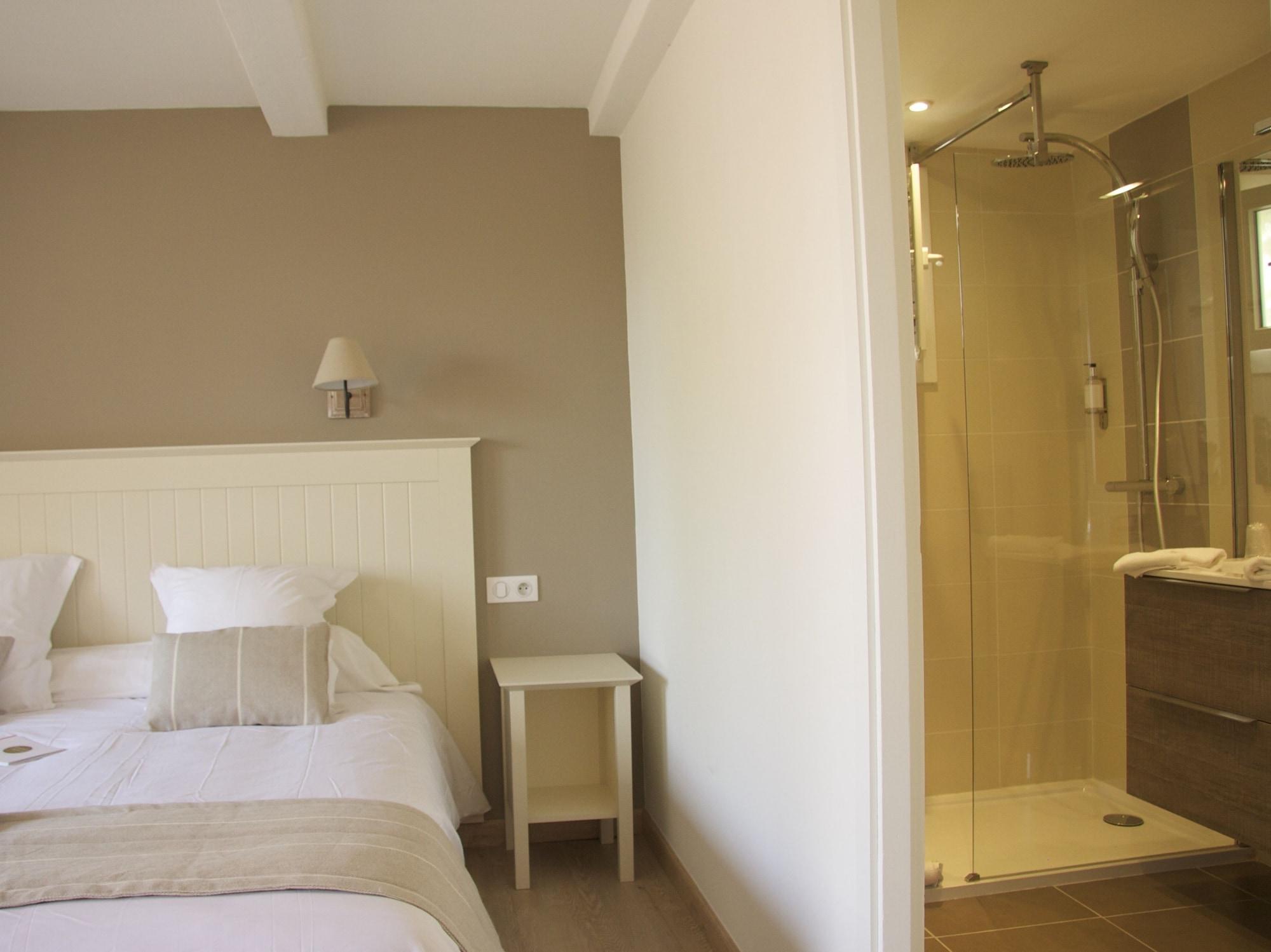 Hotel Le Concorde Aix-en-Provence Zimmer foto